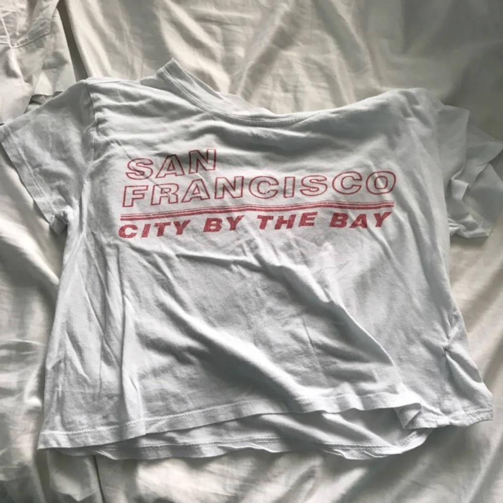 crop t-shirt